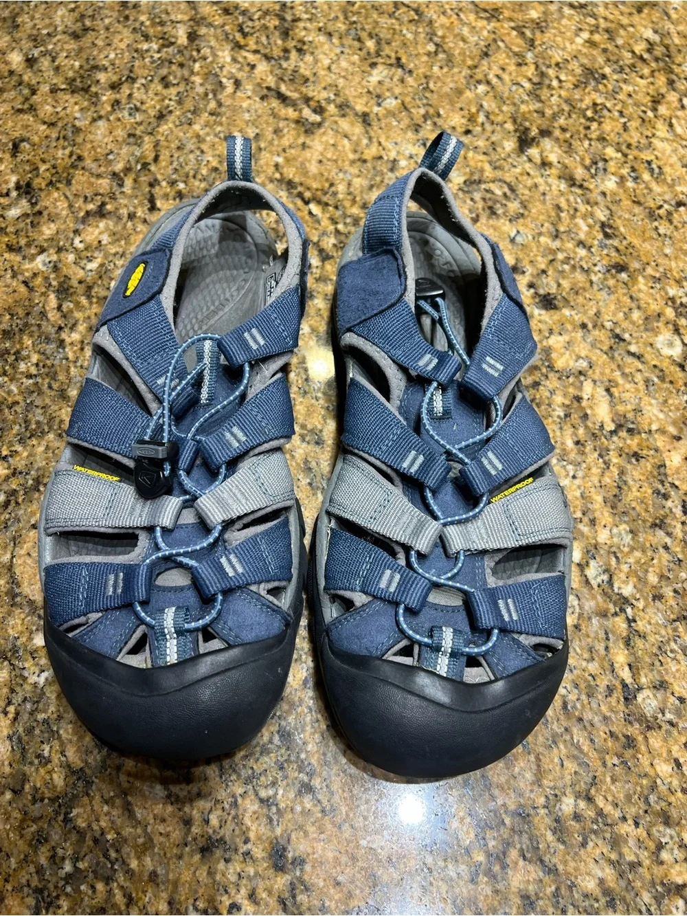 Keen men’s sandals Sz 11